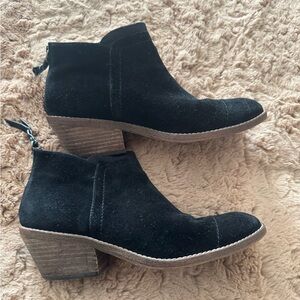 Splendid Black Leather Ankle Boots
